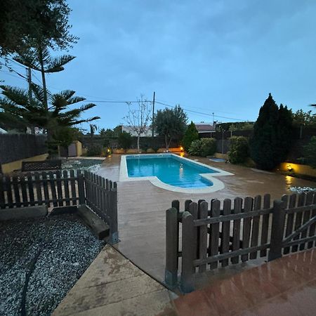 فيلا Xalet Piscina Privada Ibiscus لاميتّيا ذي مار المظهر الخارجي الصورة